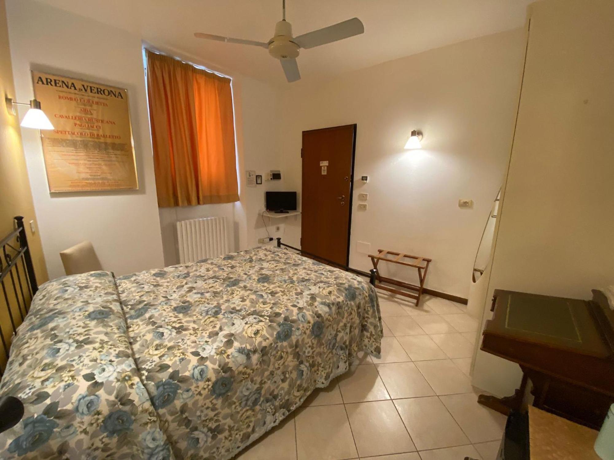 Alloggio Le Casette Di Zecca Giorgia Verona Buitenkant foto
